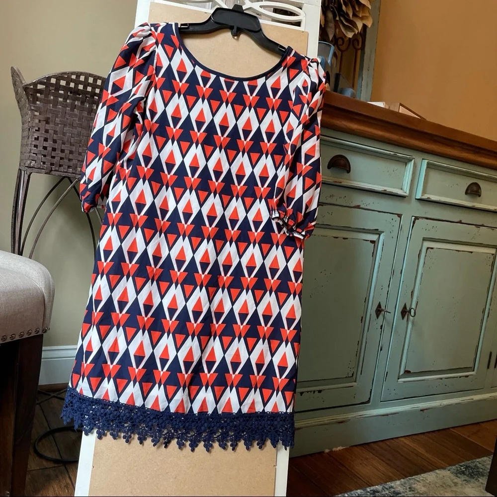 Geometric Pattern Girls Dress 🐝 - Picture 3 of 7